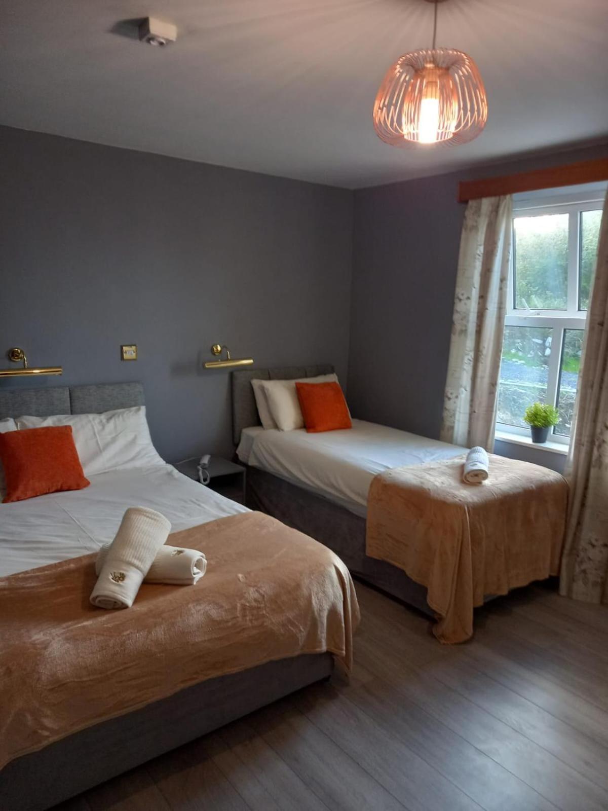 The Strand, Dugort Achill Doogort Екстер'єр фото