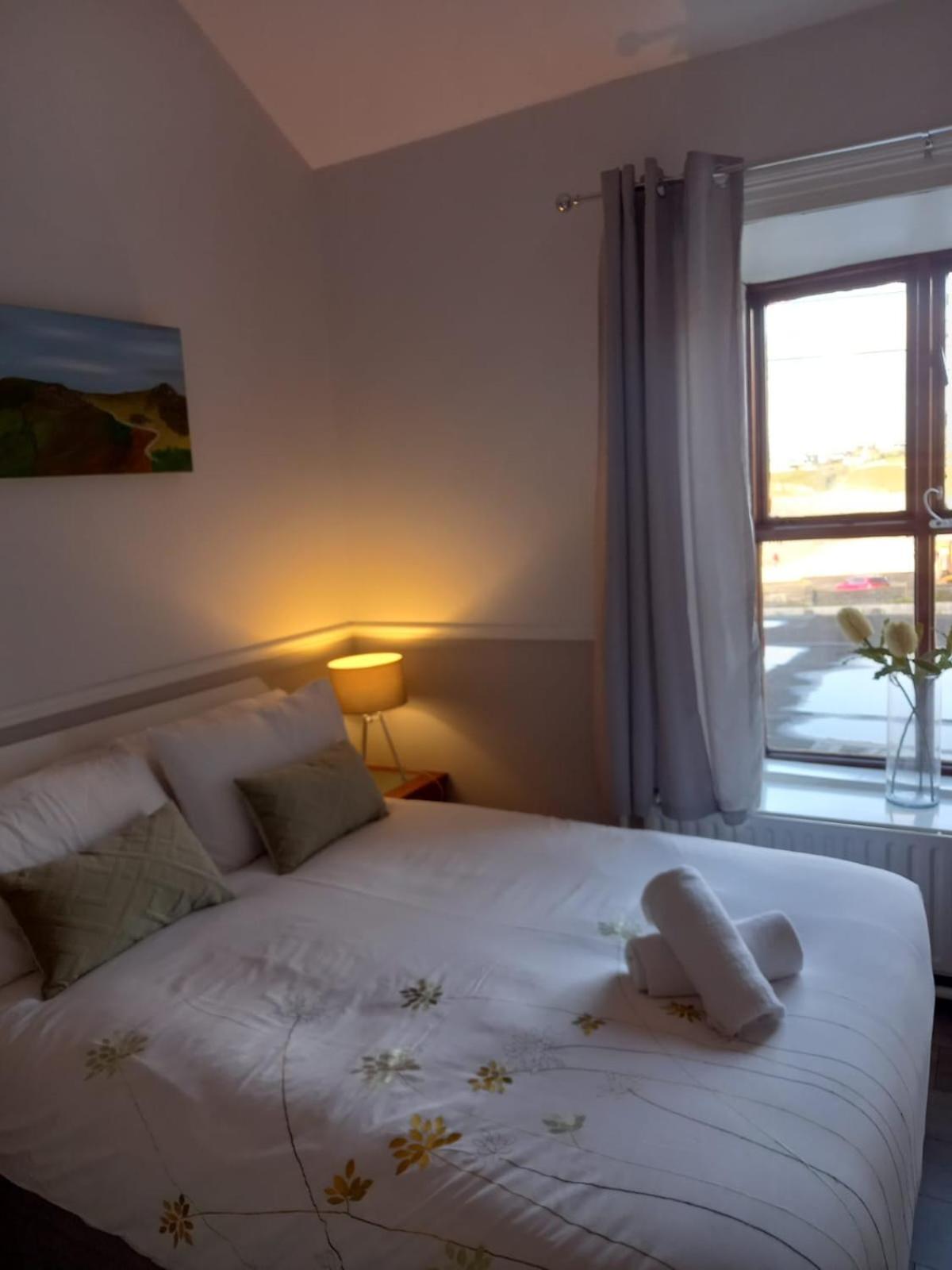 The Strand, Dugort Achill Doogort Екстер'єр фото